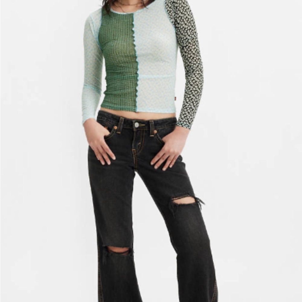 Levi's® Premium
NOUGHTIES BOOTCUT WOMEN'S JEANS